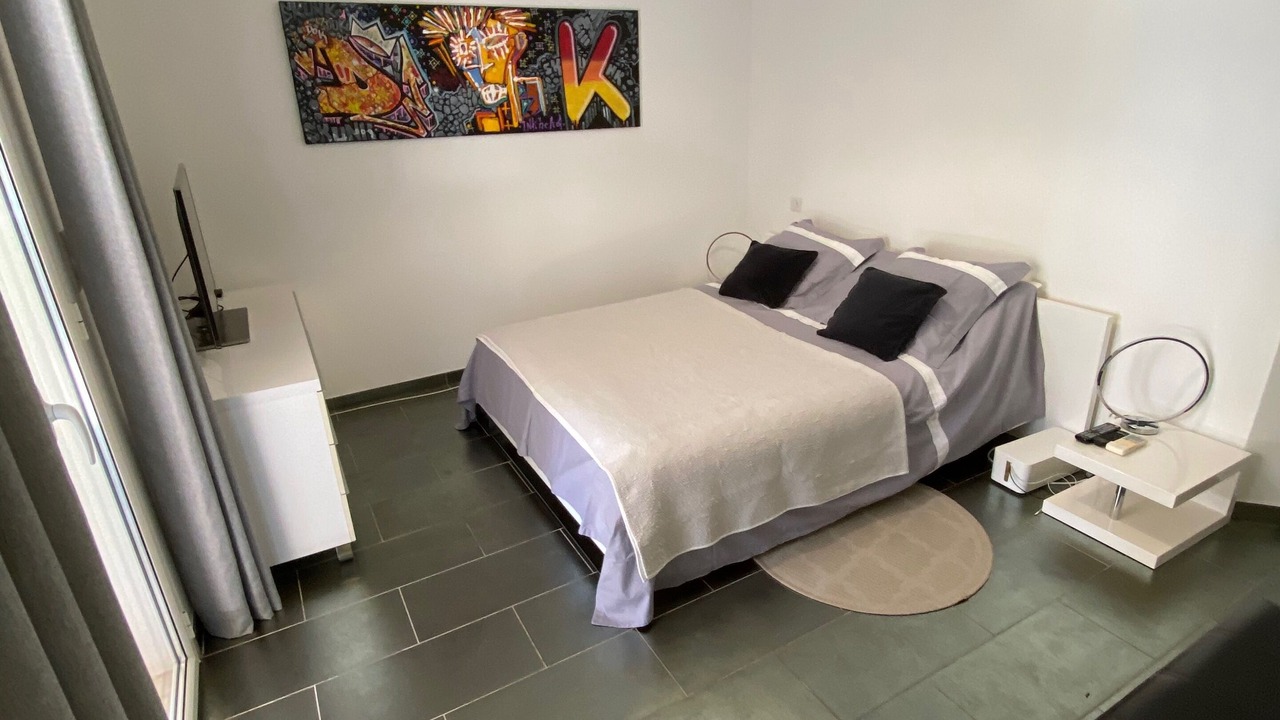 Photo of Bedroom in Saint-Raphael