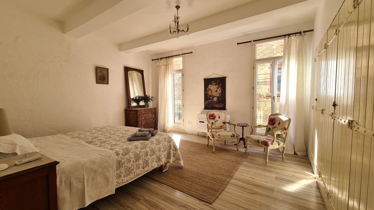 Photo of Bedroom in Pouzolles