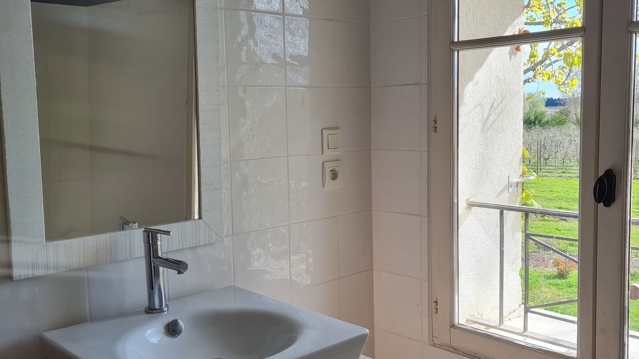 Photo of Bathroom in Orange