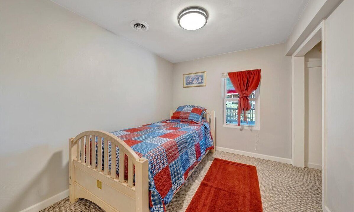 Photo of Bedroom in Buchanan