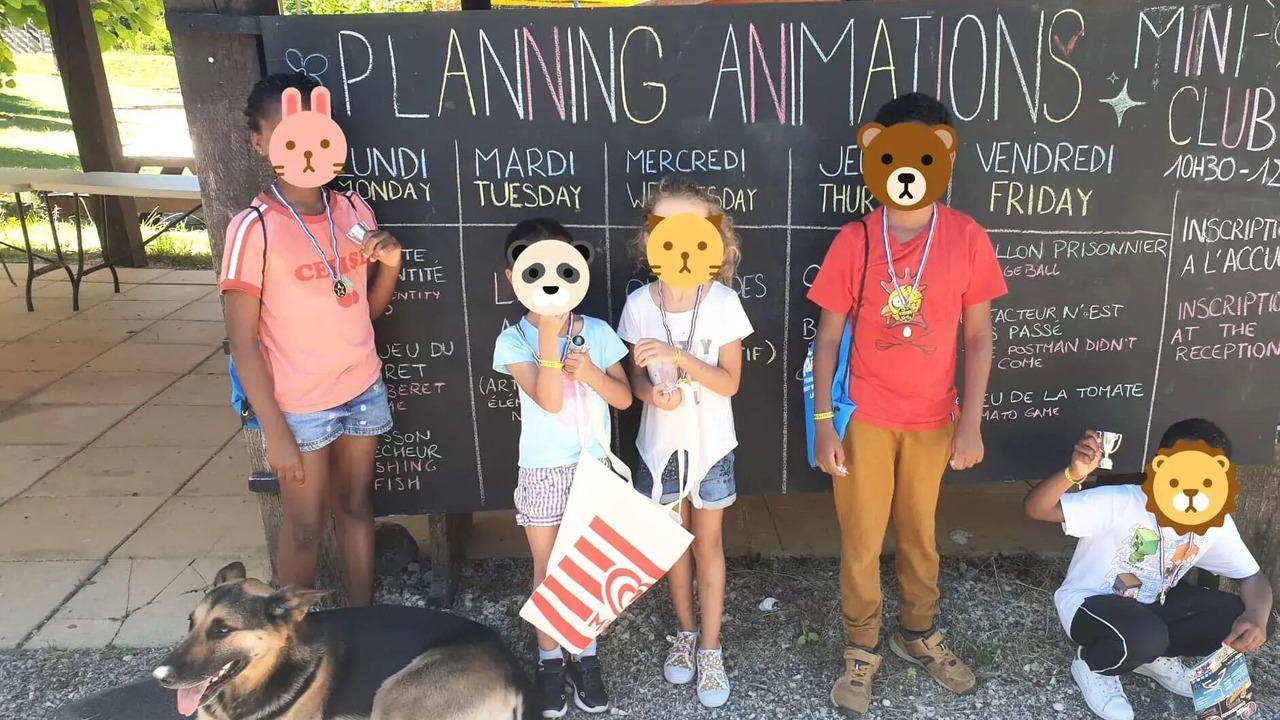 Photo of Others in Salles