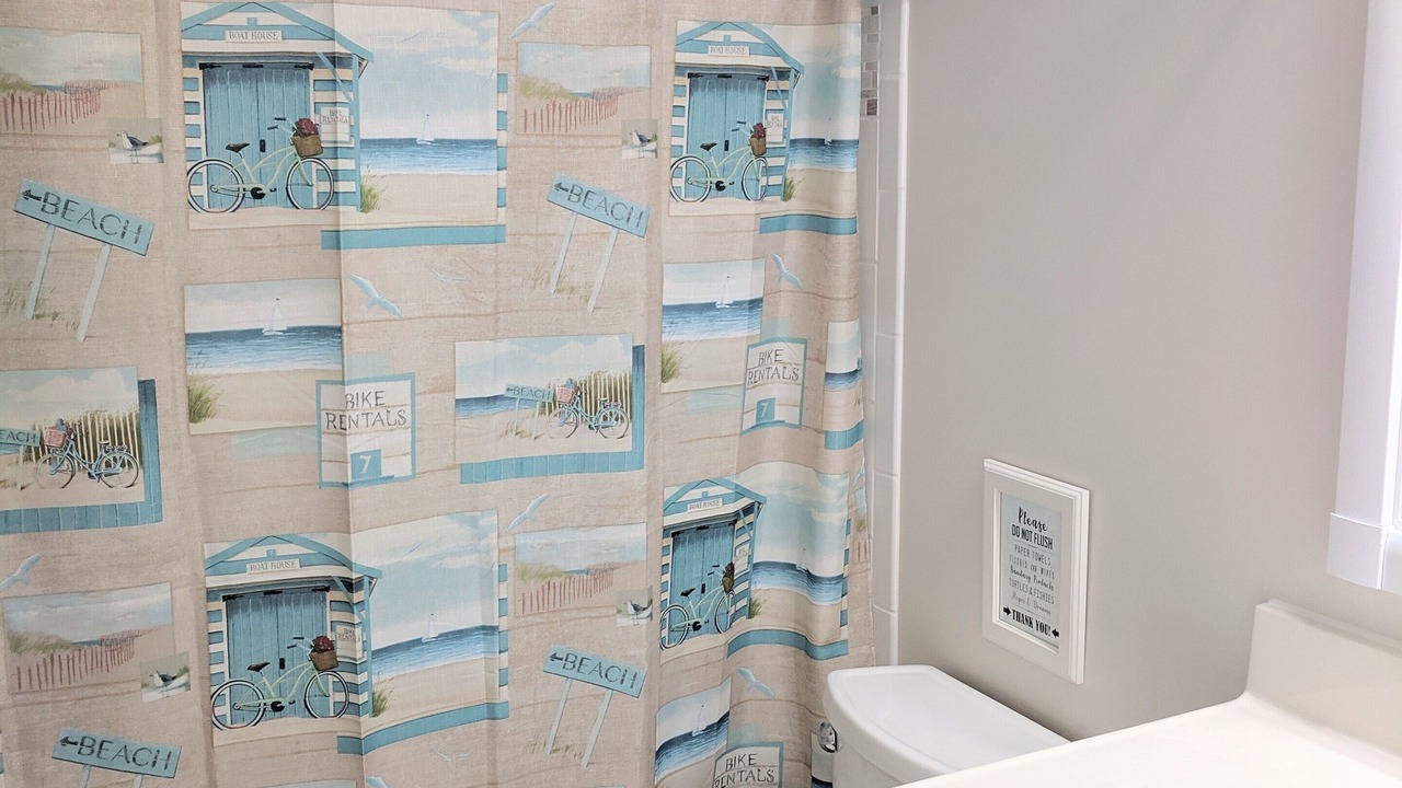 Photo of Bathroom in Nags Head