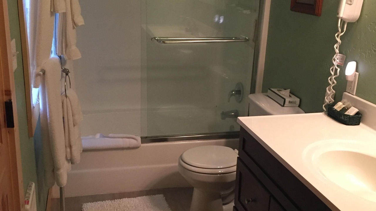 Photo of Bathroom in Black Butte Ranch