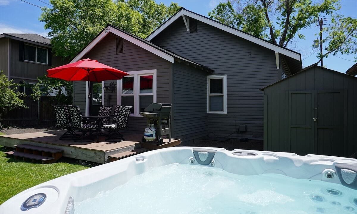 Photo of Others in Old Bend