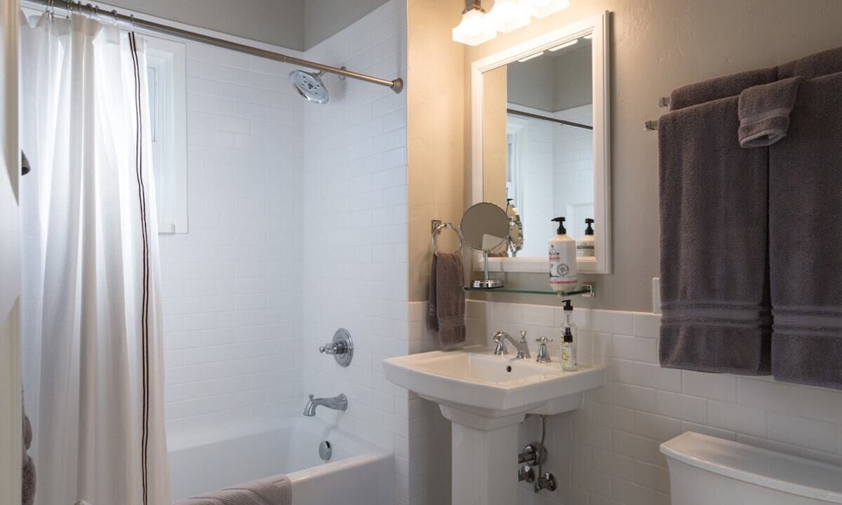 Photo of Bathroom in Old Bend