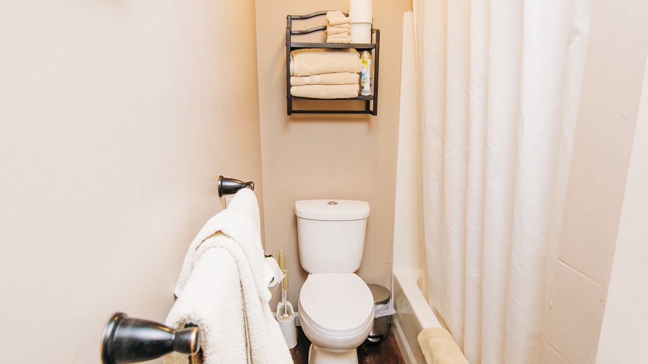 Photo of Bathroom in Rogersville