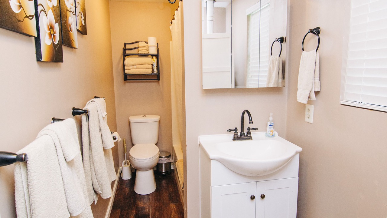 Photo of Bathroom in Rogersville