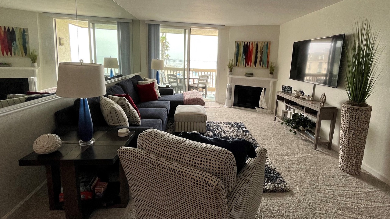 Photo of Livingroom in Townsite