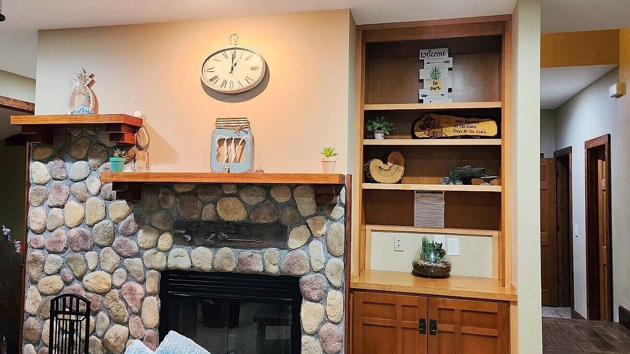 Photo of Others in Tate