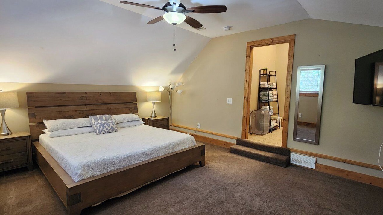 Photo of Bedroom in Tate