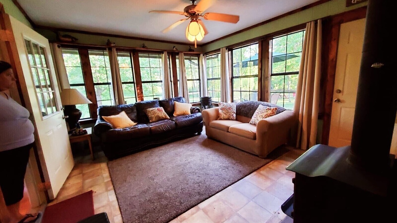 Photo of Livingroom in Smithville