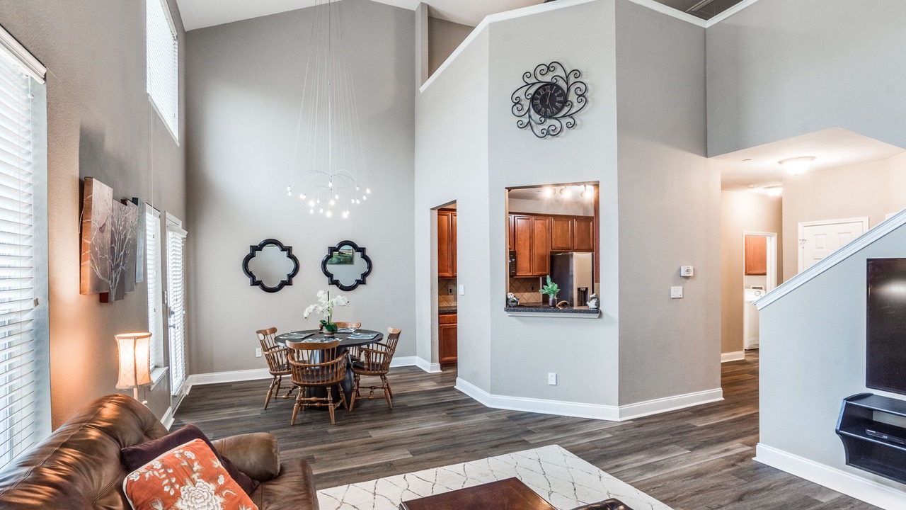 Photo of Livingroom in Carrollton