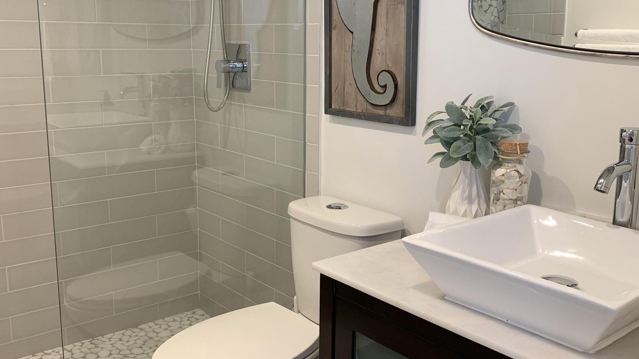 Photo of Bathroom in Hollywood South Central Beach