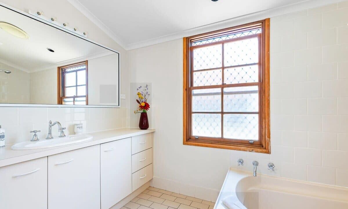 Photo of Bathroom in Tuross Head