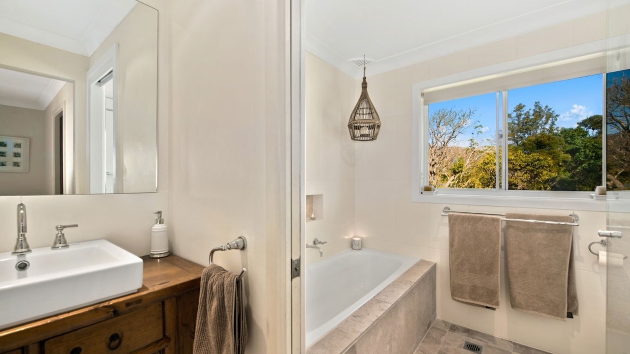 Photo of Bathroom in Jerrara