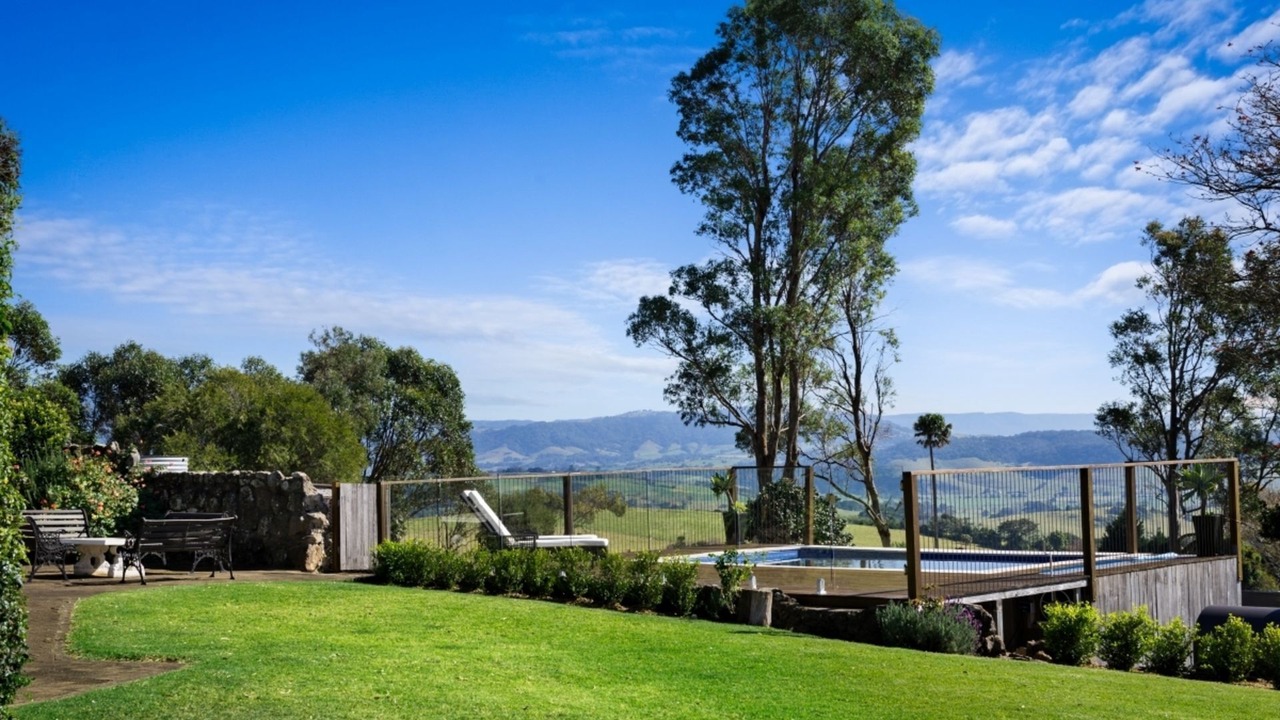 Photo of Others in Jerrara