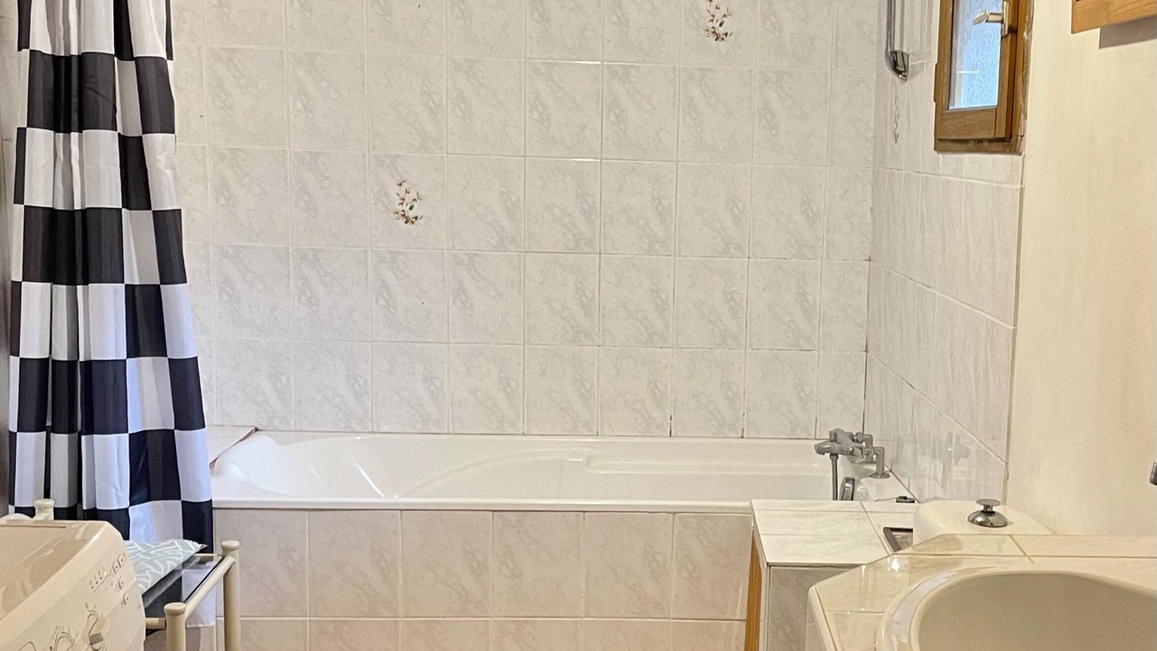 Photo of Bathroom in Escala