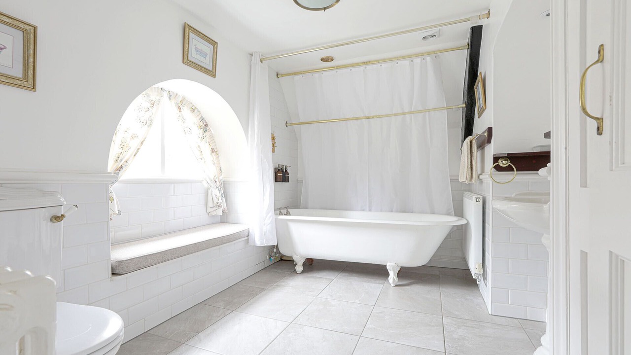 Photo of Bathroom in Bude