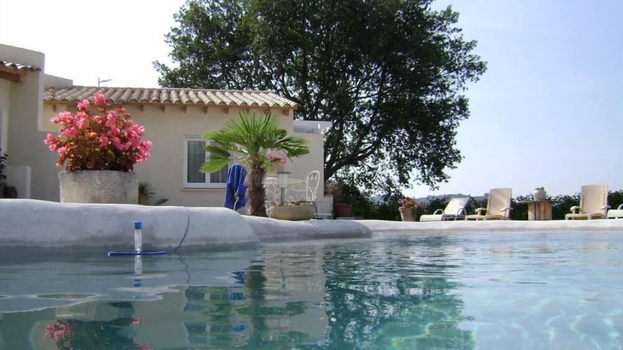 Photo of Outdoor in Pomas