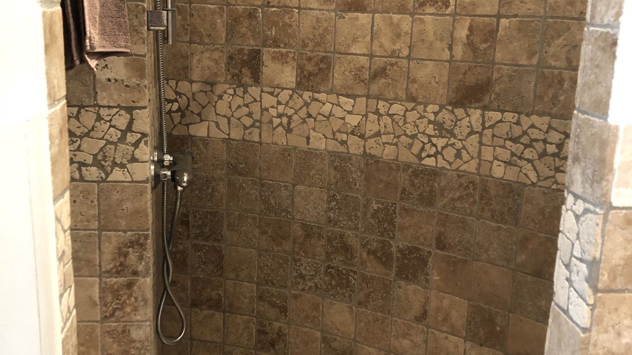 Photo of Bathroom in Pomas