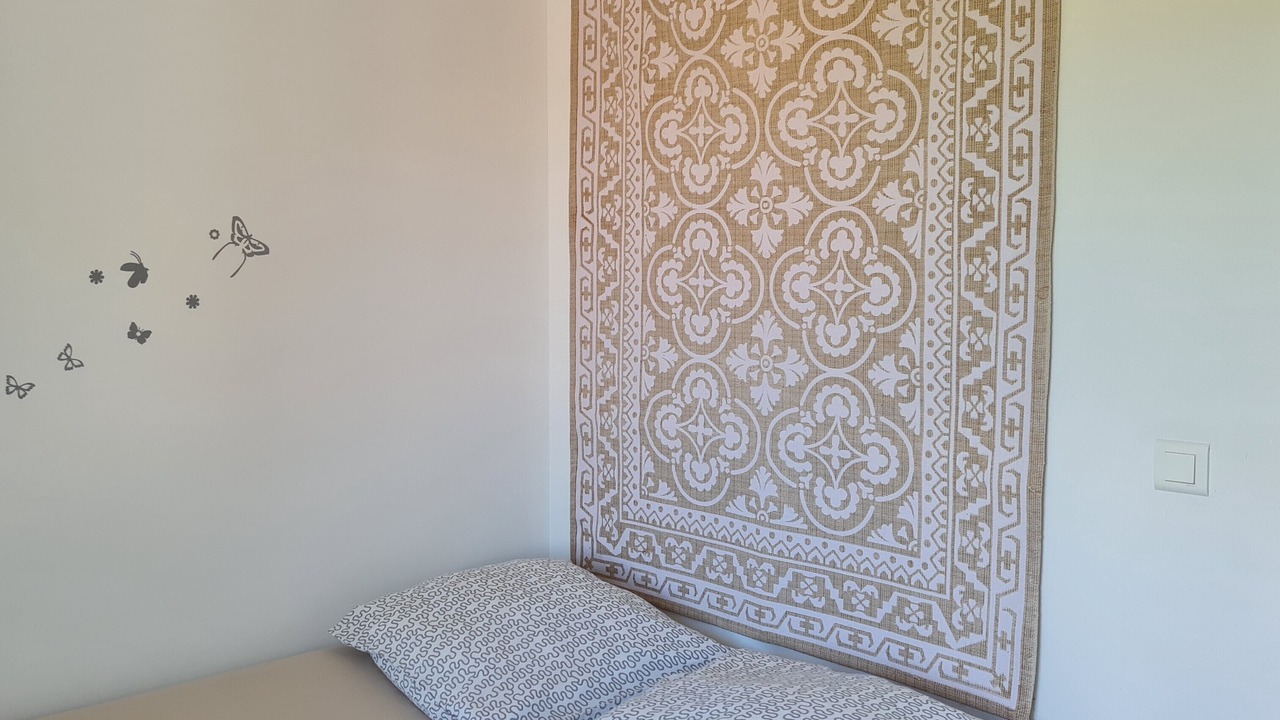 Photo of Bedroom in Ensues-la-Redonne