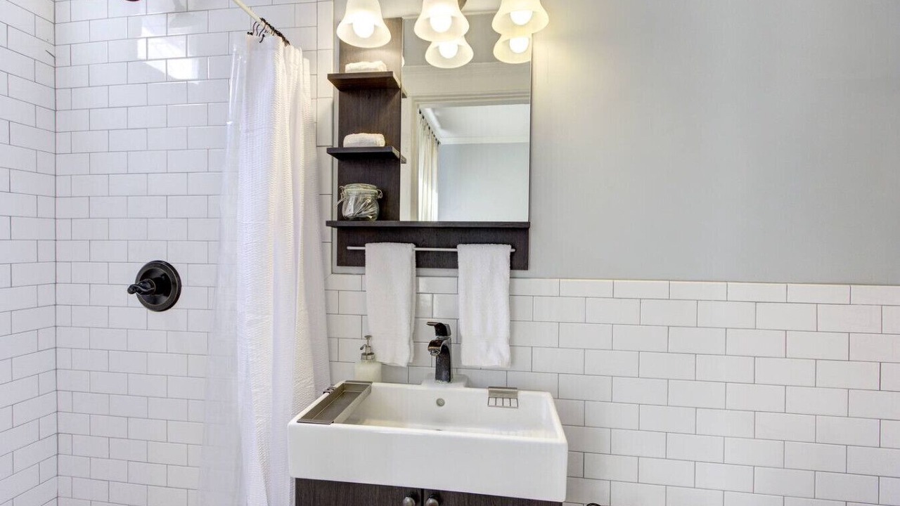 Photo of Bathroom in Midtown