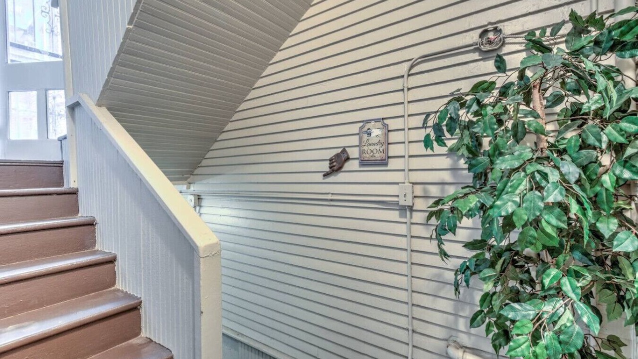 Photo of Bedroom in Midtown