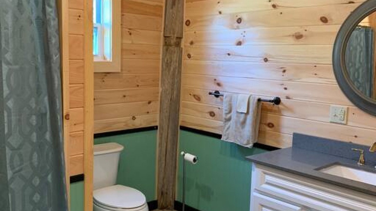 Photo of Bathroom in Eastport