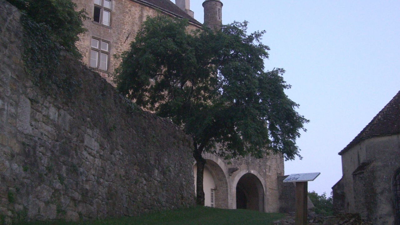 Photo of Others in Frontenay