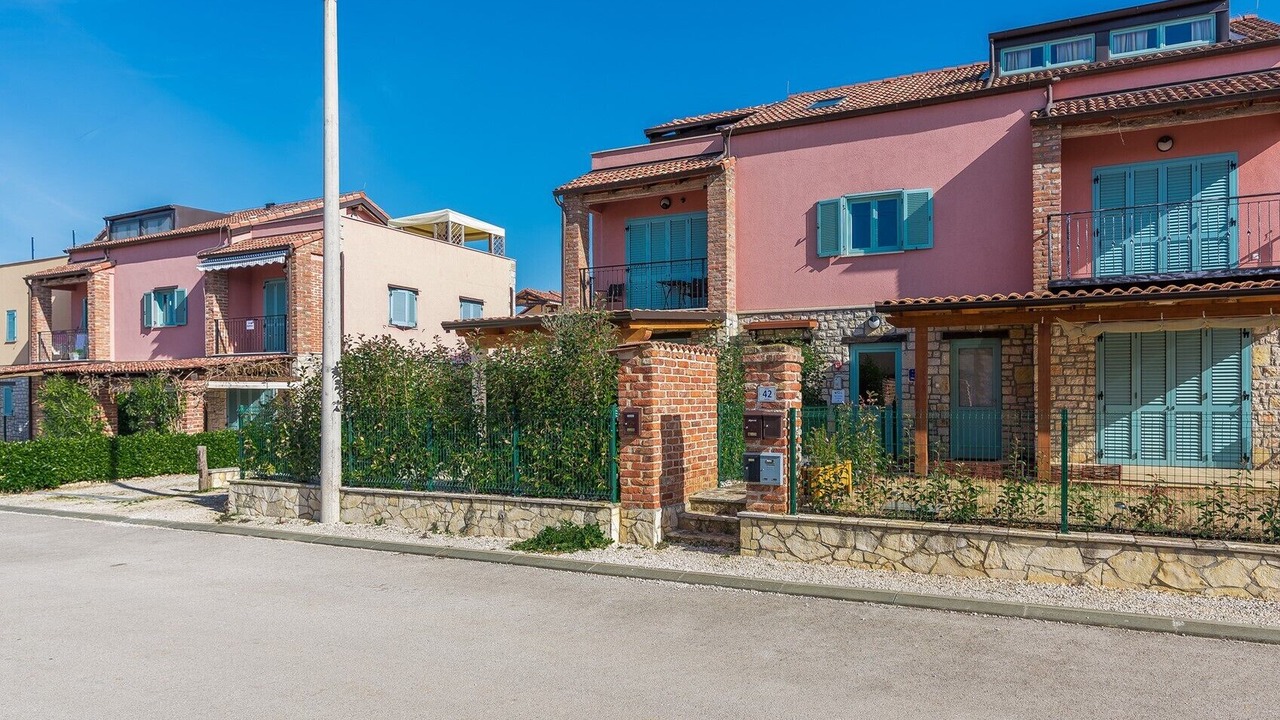 Photo of Outdoor in Gedici