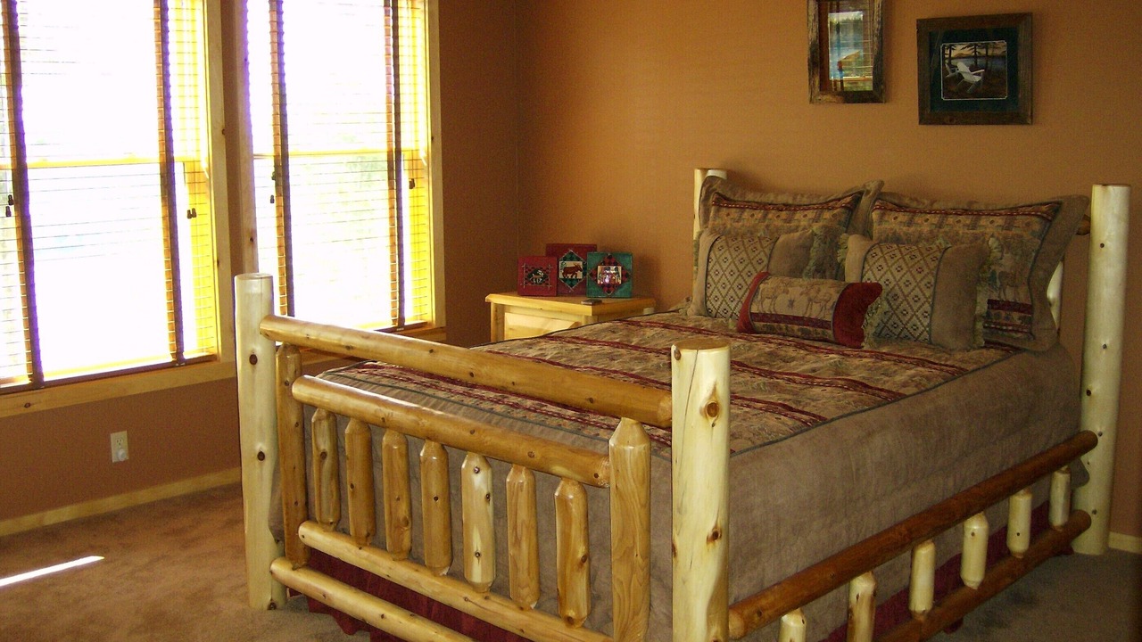 Photo of Bedroom in Town of Webb