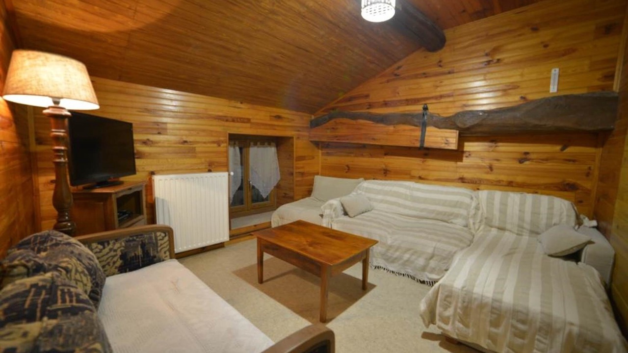 Photo of Others in Bergesserin