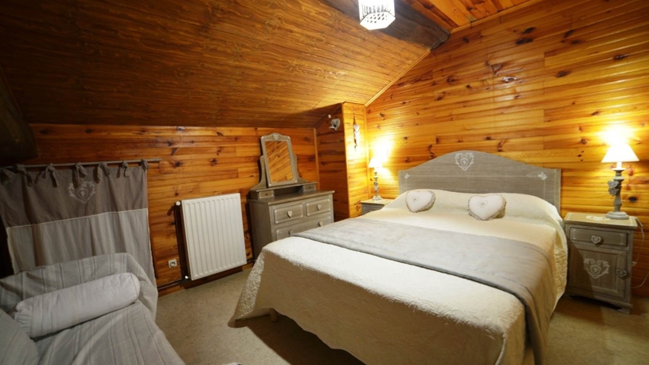 Photo of Others in Bergesserin