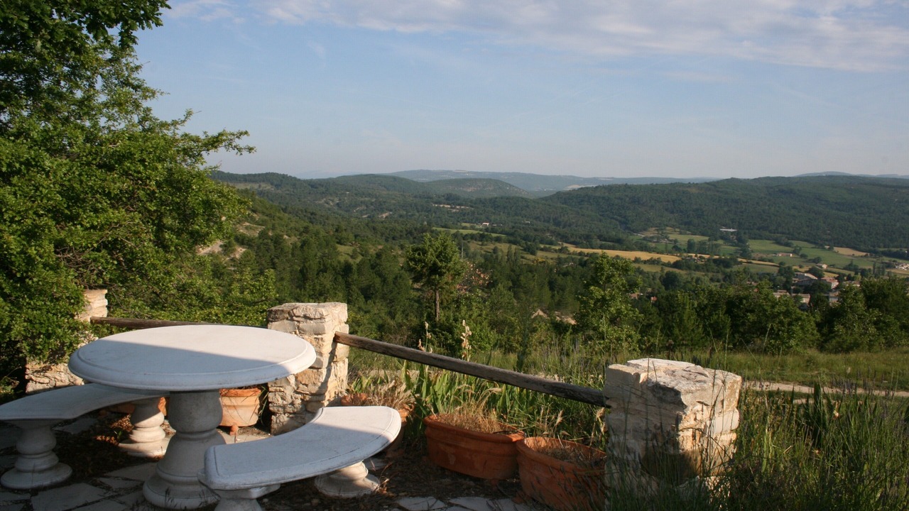 Photo of Patio Balcony in Revest-des-Brousses