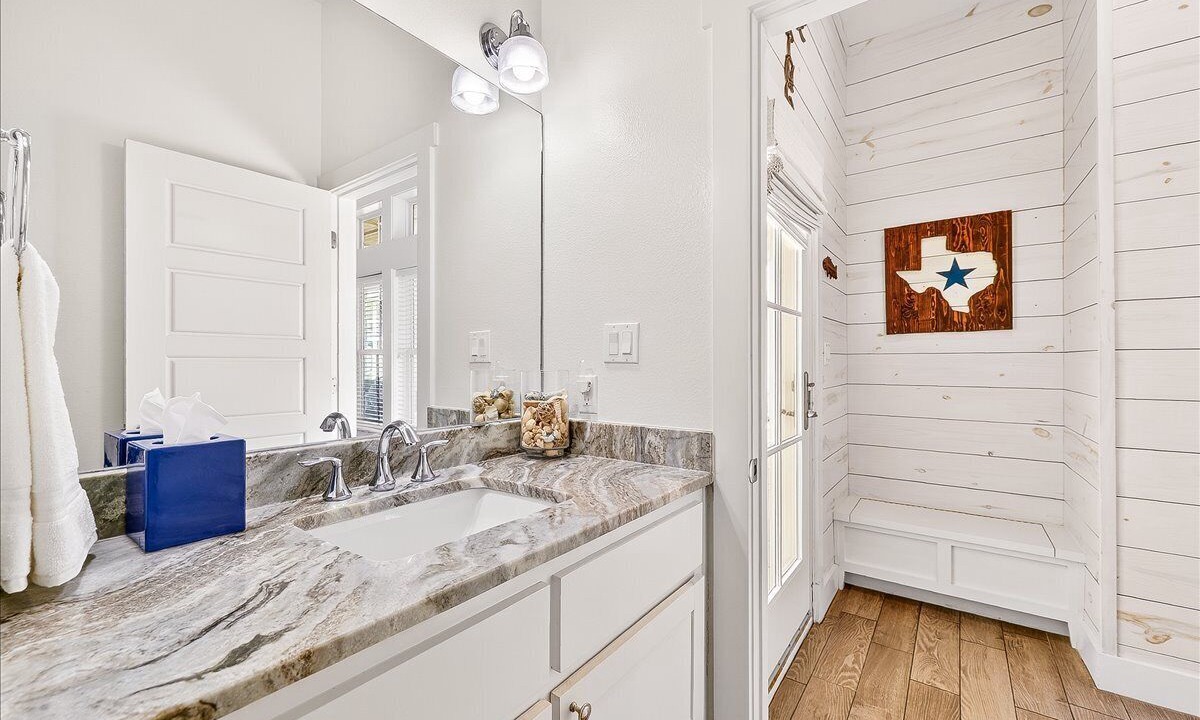 Photo of Bedroom in Cinnamon Shore