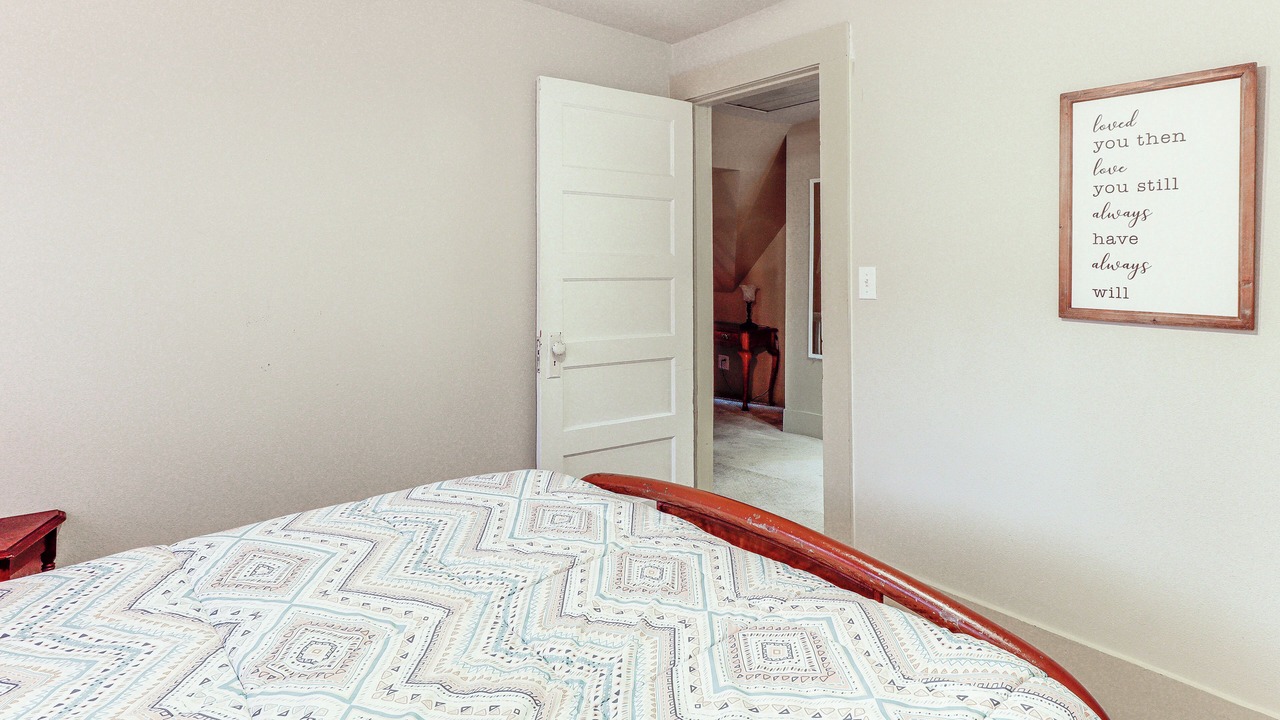 Photo of Bedroom in Harrison