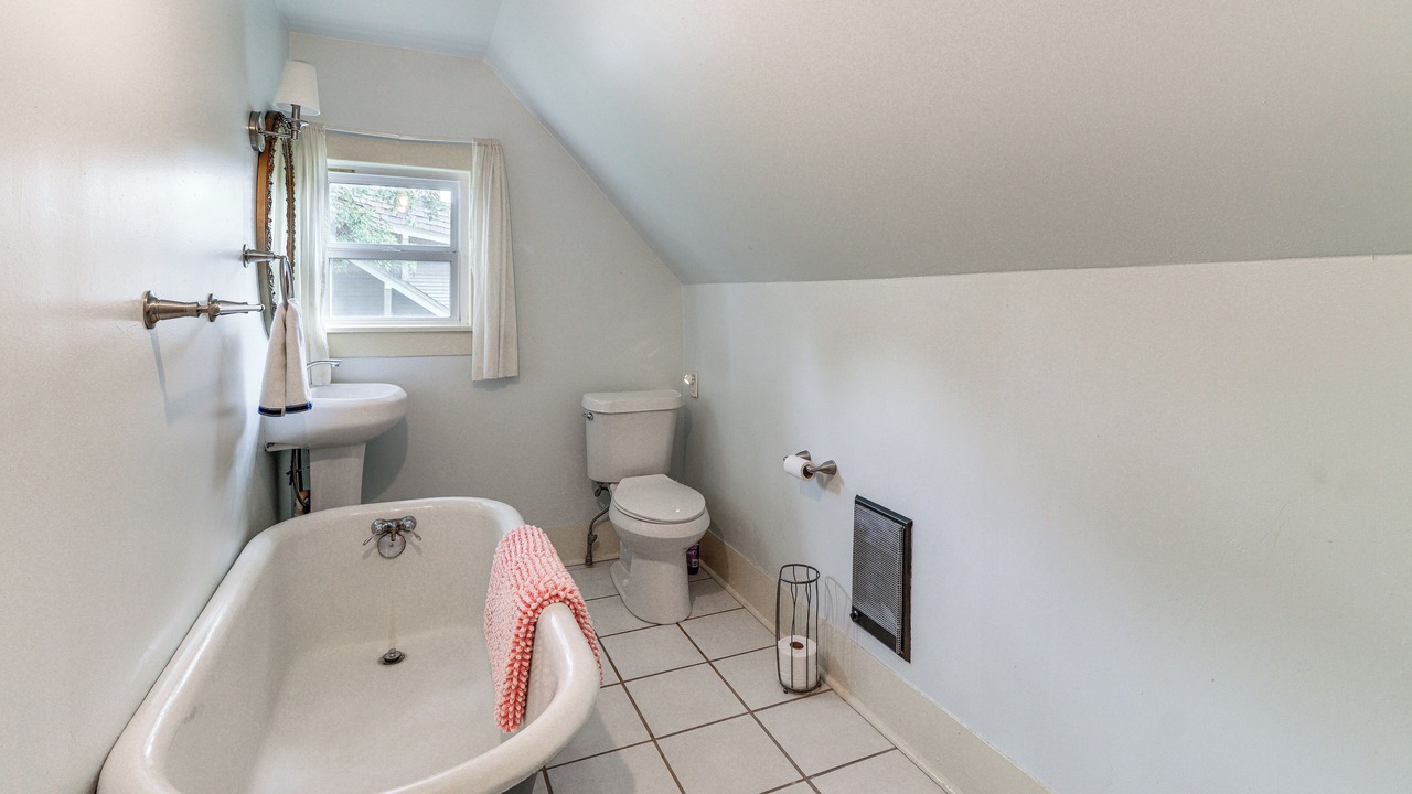 Photo of Bathroom in Harrison