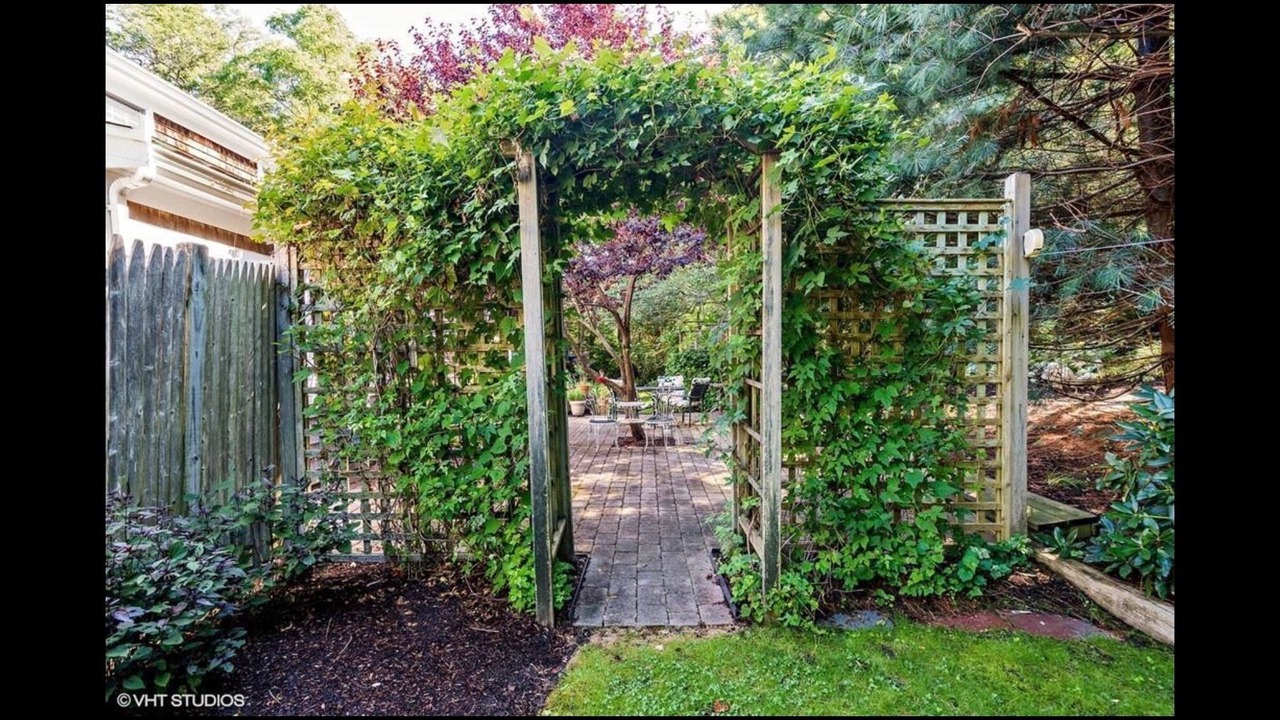 Photo of Others in East Dennis