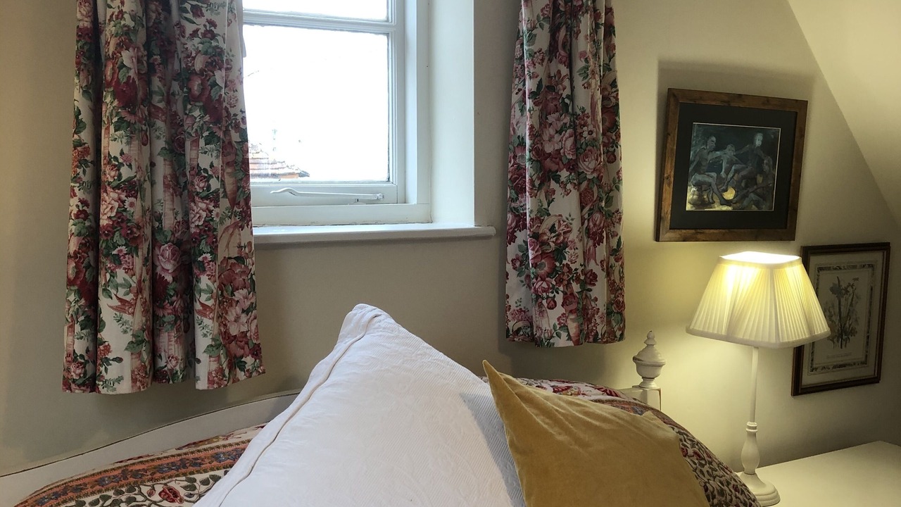 Photo of Bedroom in Faringdon