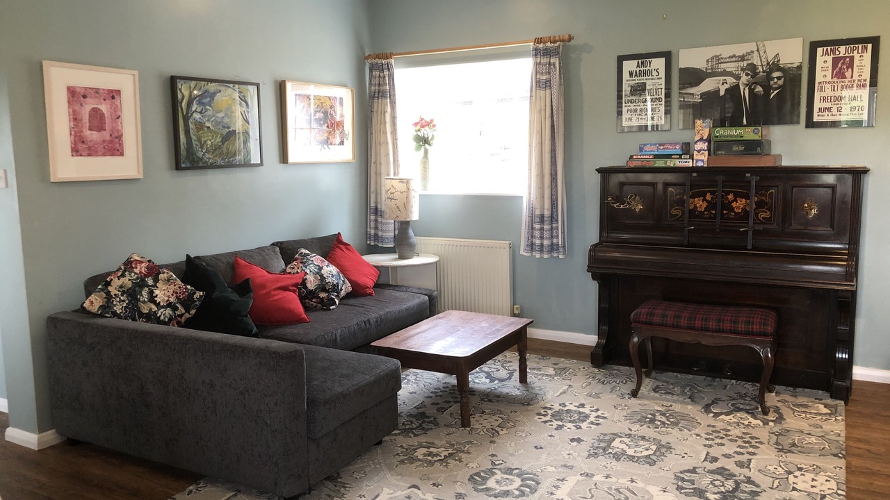 Photo of Bedroom in Faringdon