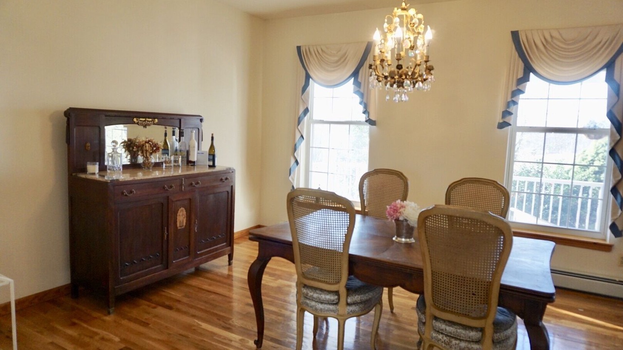 Photo of Livingroom in Beaverdam Lake-Salisbury Mills