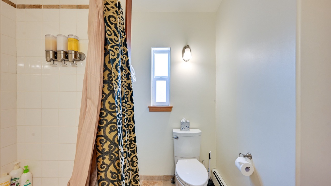 Photo of Bathroom in Crestone