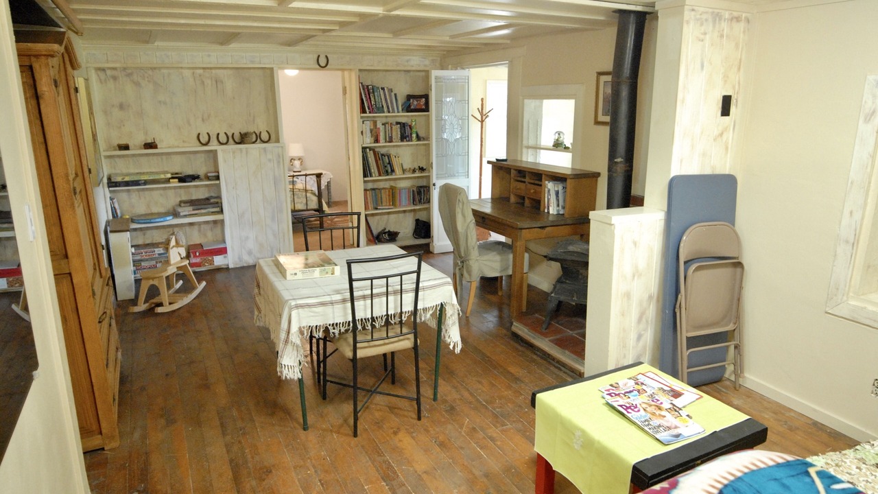 Photo of Bedroom in Canoncito