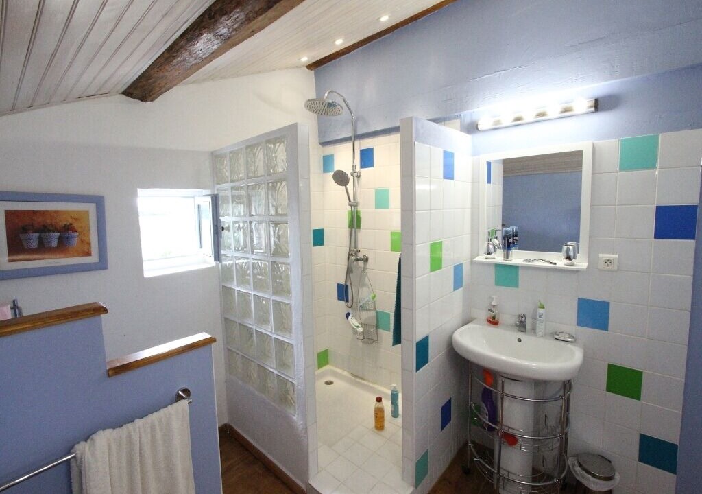 Photo of Bathroom in Rochegude