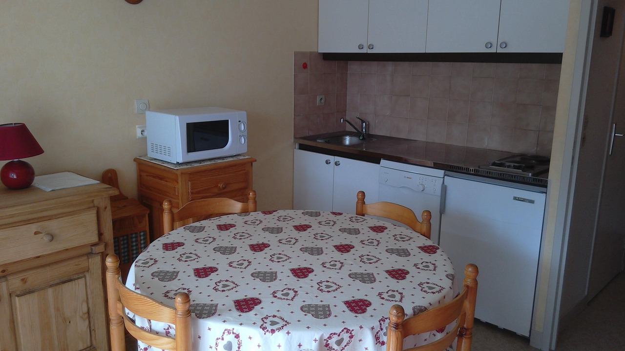 Photo of Kitchen in Premanon