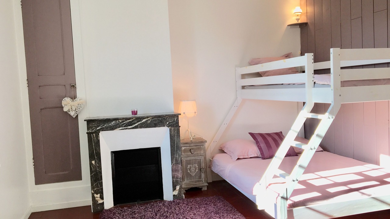 Photo of Bedroom in Saint-Pierre-des-Corps