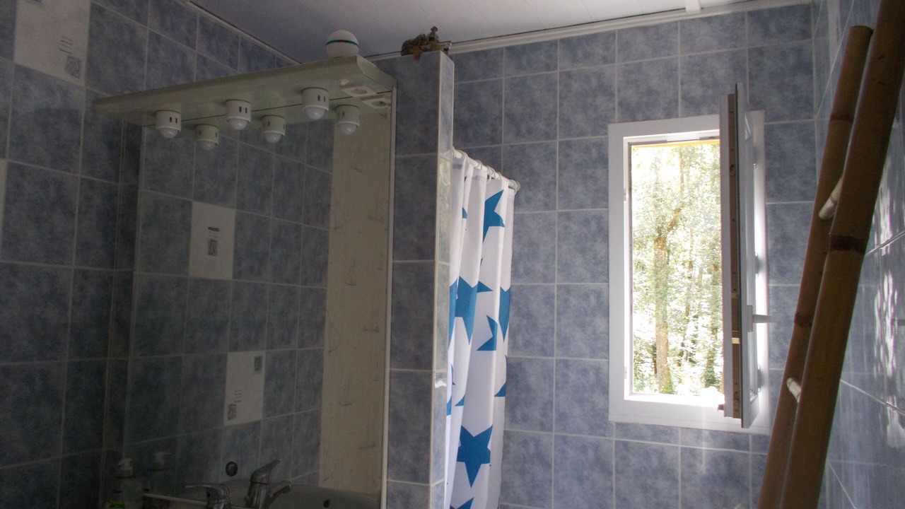 Photo of Bathroom in Dineault