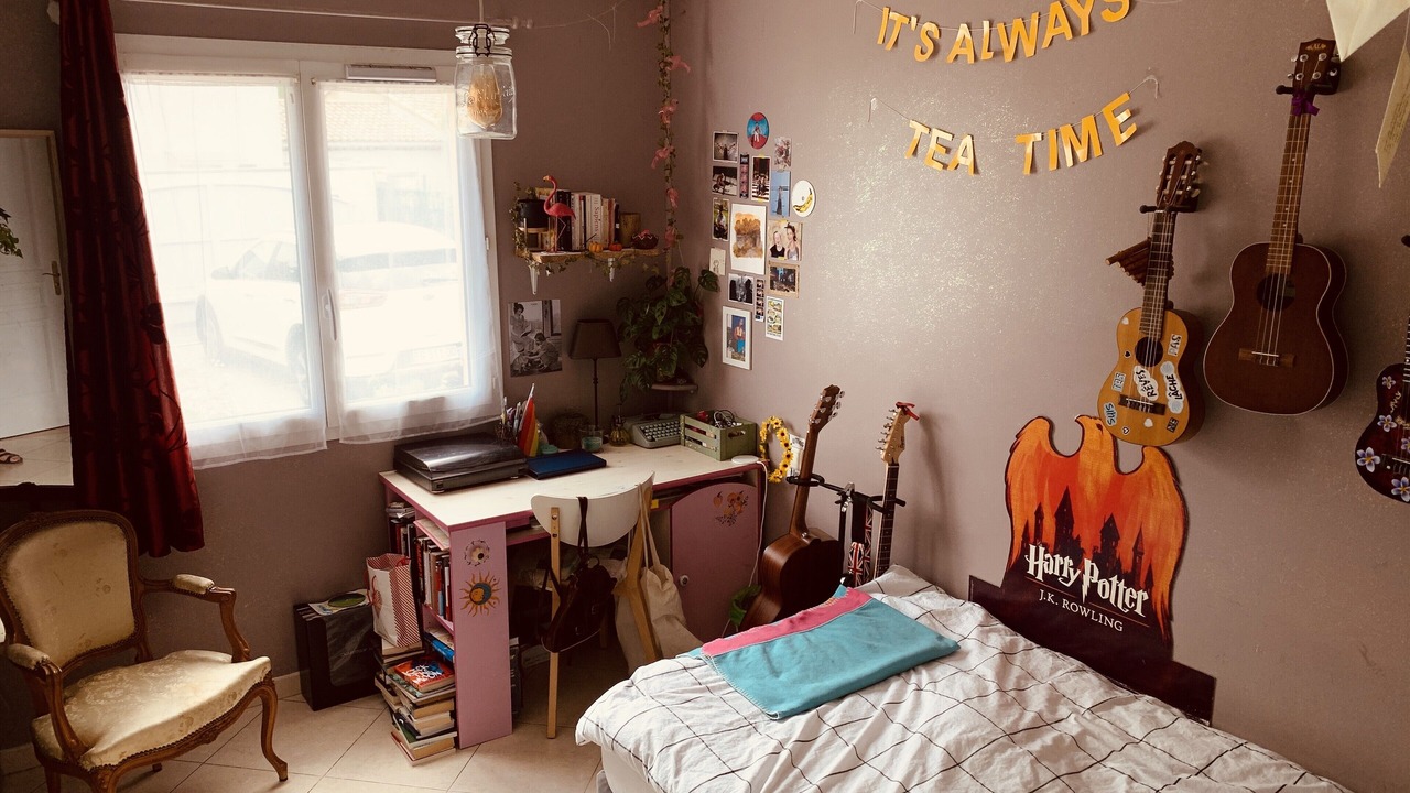 Photo of Bedroom in Chateauneuf-le-Rouge