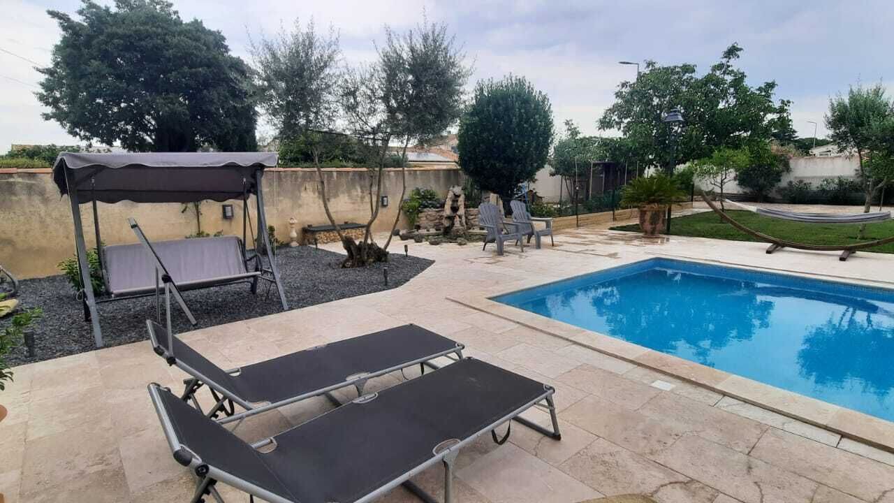 Photo of Outdoor in Aubord