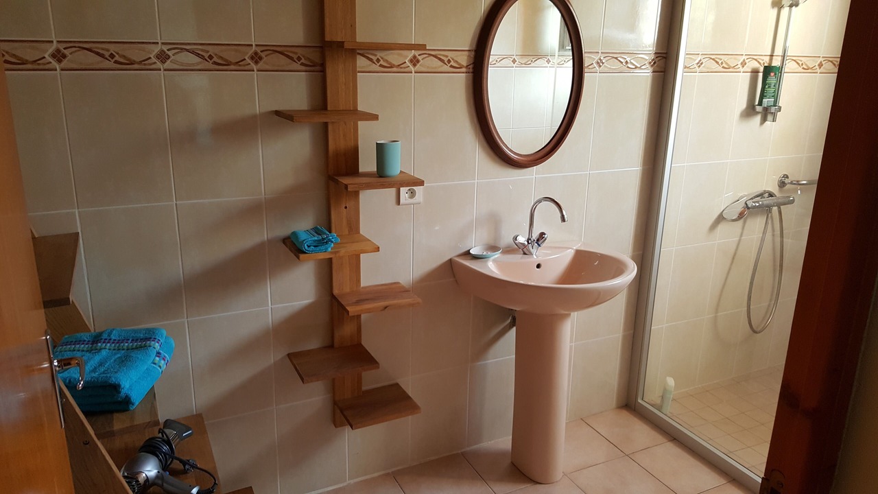 Photo of Bathroom in Anduze